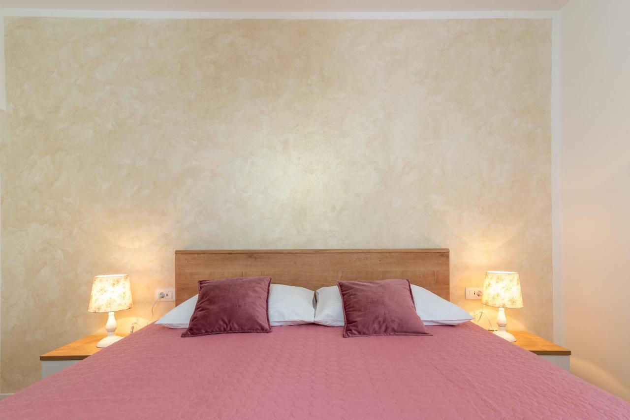 Apartments Villa Magdalena Trogir Zewnętrze zdjęcie